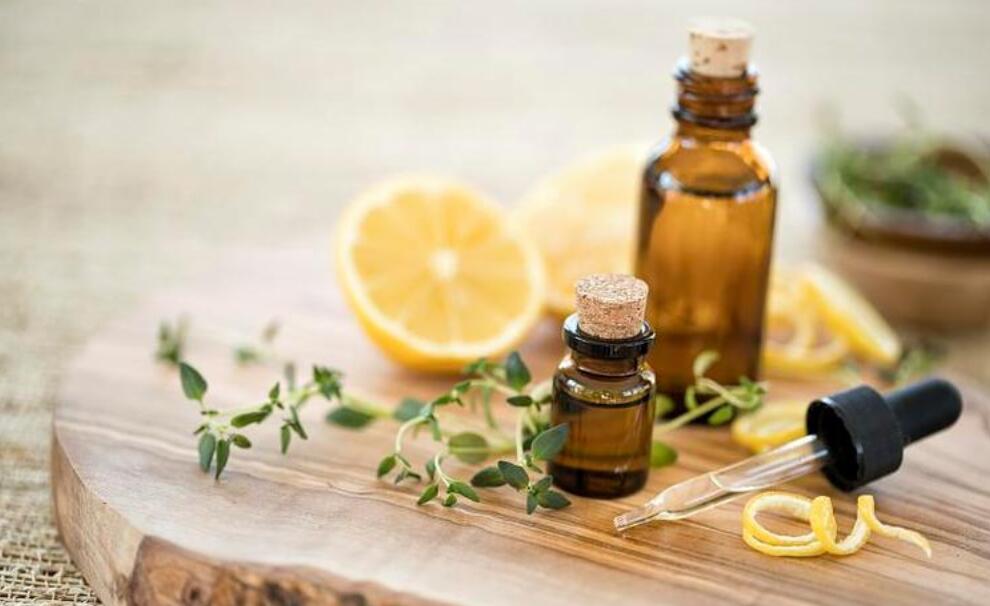 DIY Orange Peel Essential Oil: Simple and Eco-Friendly!